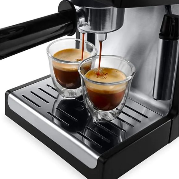 De'Longhi 15-Bar Pump Espresso & Cappuccino Machine Stainless Steel - NEW - Picture 5 of 5